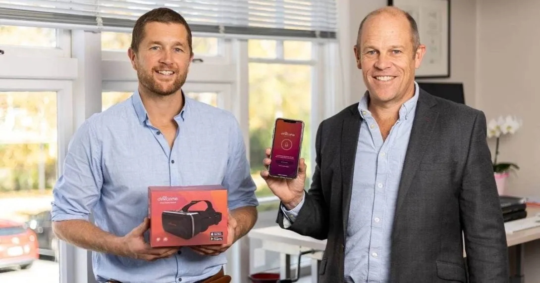 [Left] Adam Hutchinson, founder of oVRcome, and [Right] Dr Cameron Lacey of the University of Otago