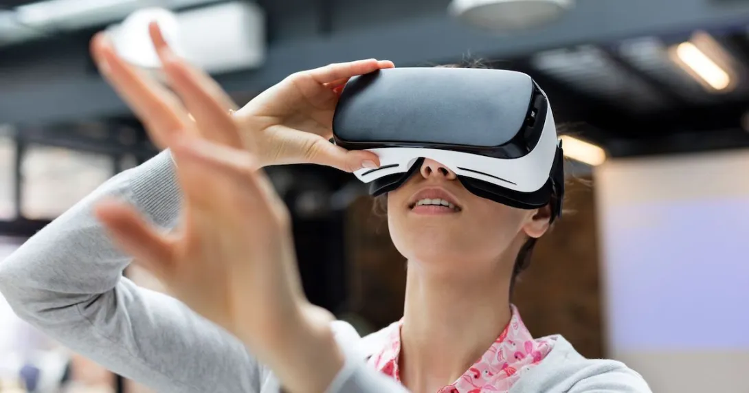 A person using a virtual reality lens A person using a virtual reality lens